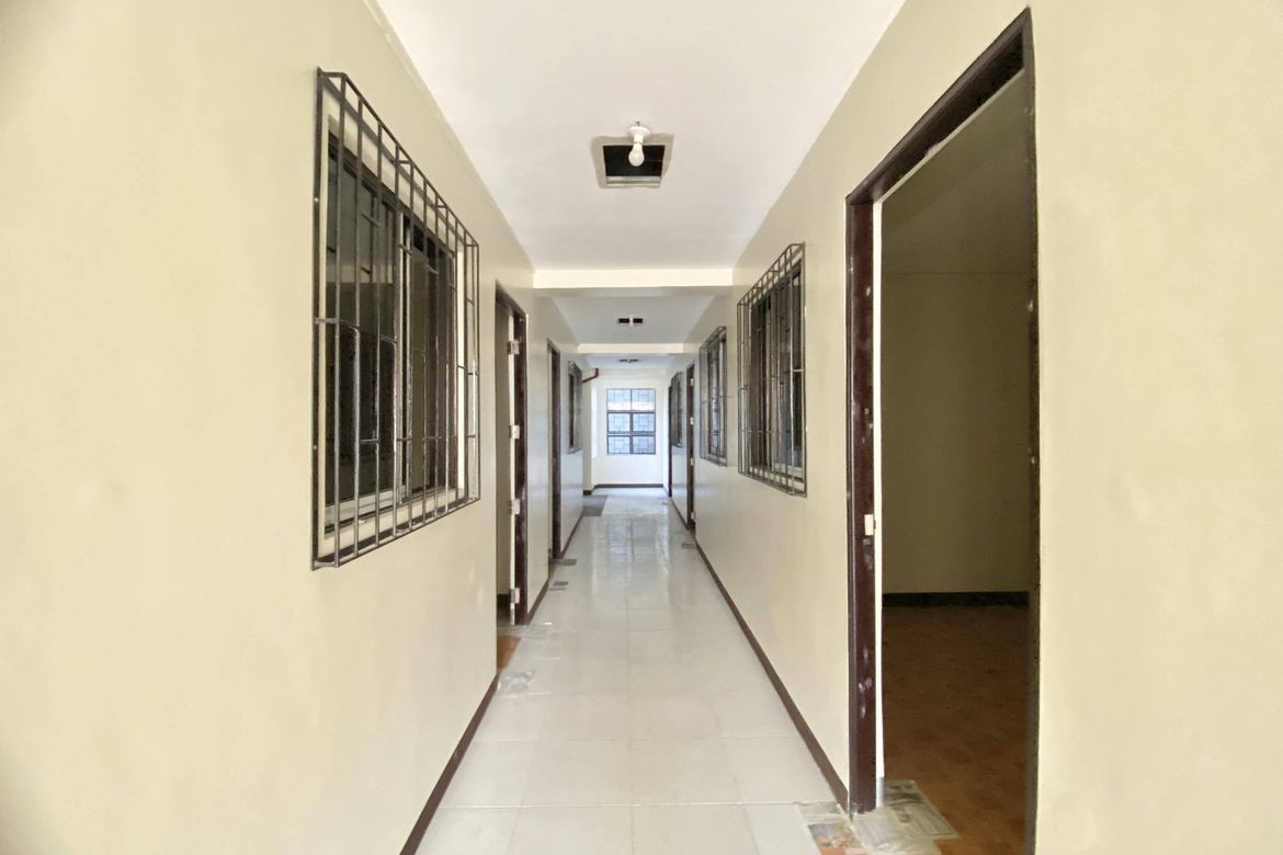 26 Bedroom Shophouse for Sale in Kamuning, Quezon City, Metro Manila near MRT-3 Kamuning – photo 6