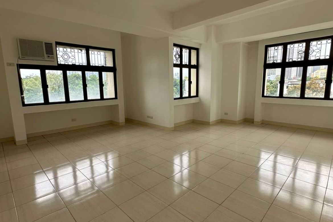 3 Bedroom Apartment for Rent in Addition Hills, Mandaluyong, Metro Manila