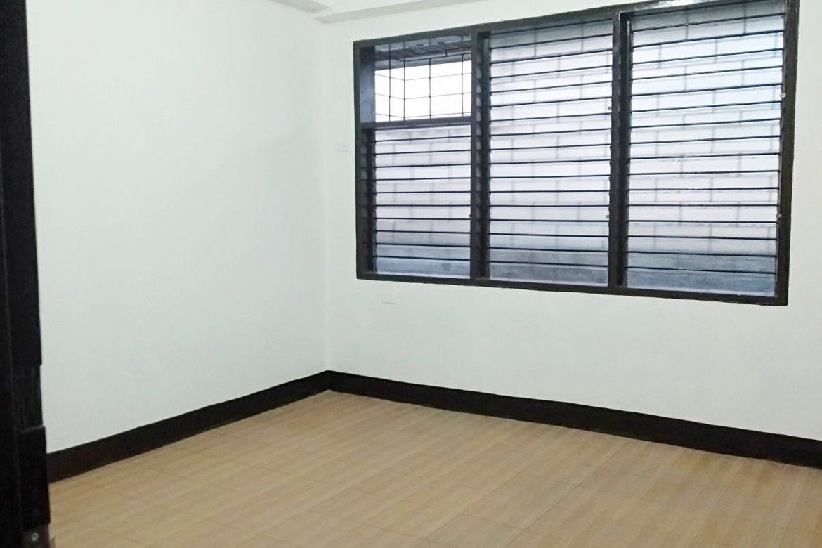3 Bedroom Apartment for Rent in Barangay 59, Pasay, Metro Manila near LRT-1 Gil Puyat photo 2