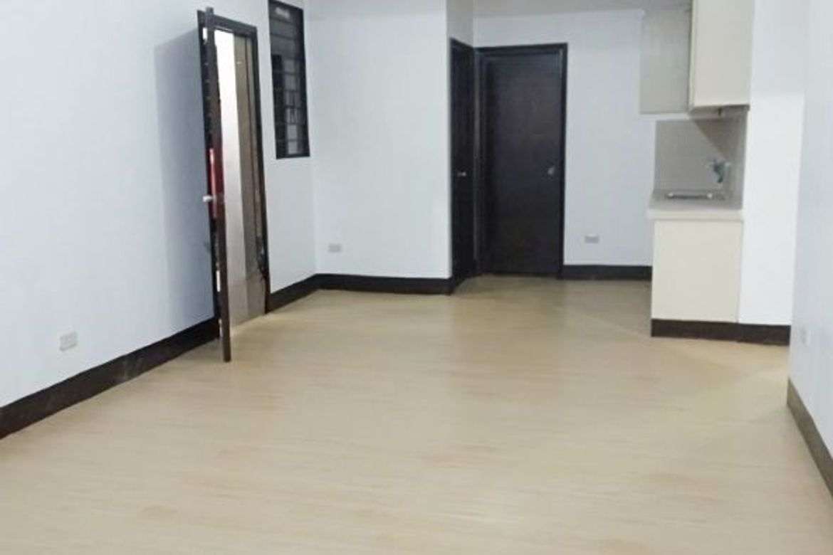 3 Bedroom Apartment for Rent in Barangay 59, Pasay, Metro Manila near LRT-1 Gil Puyat photo 3