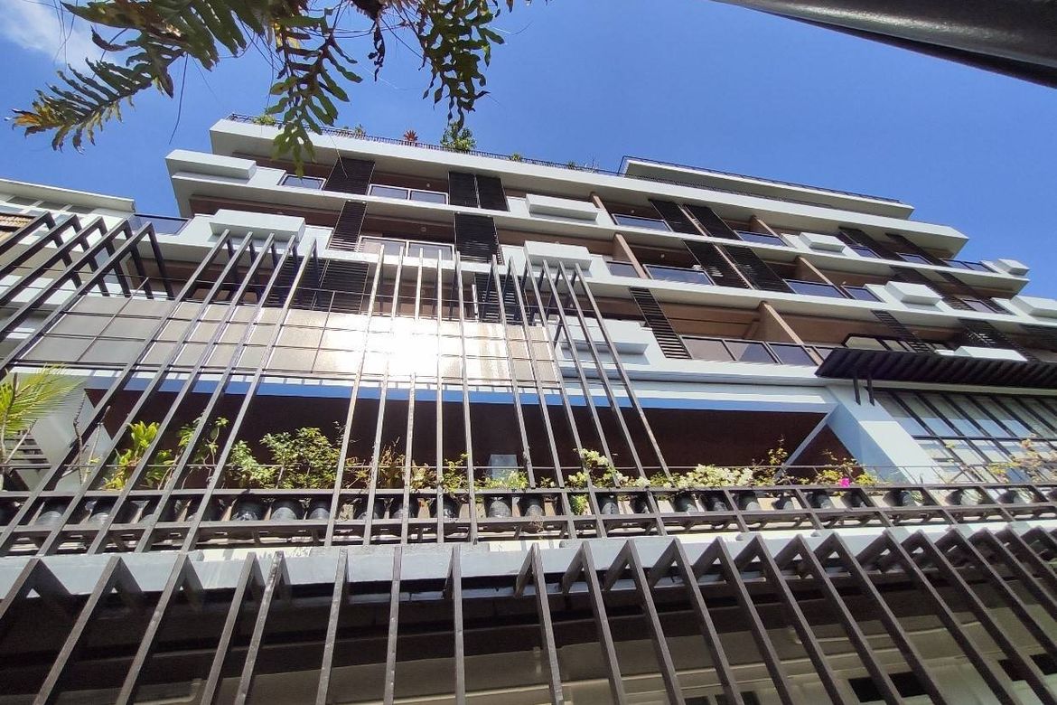 3 Bedroom Apartment for Rent in Horseshoe, Quezon City, Metro Manila near LRT-2 Betty Go-Belmonte photo 5