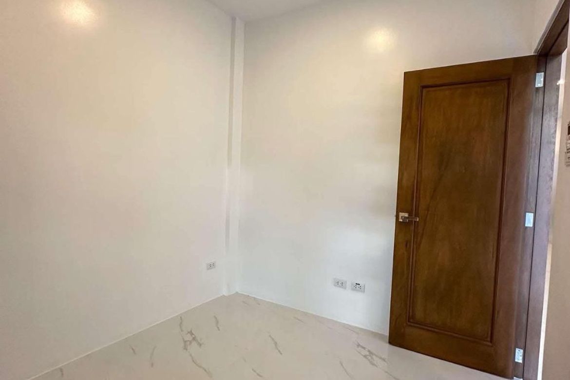 3 Bedroom Apartment for Rent in Malabanias, Angeles, Pampanga photo 6