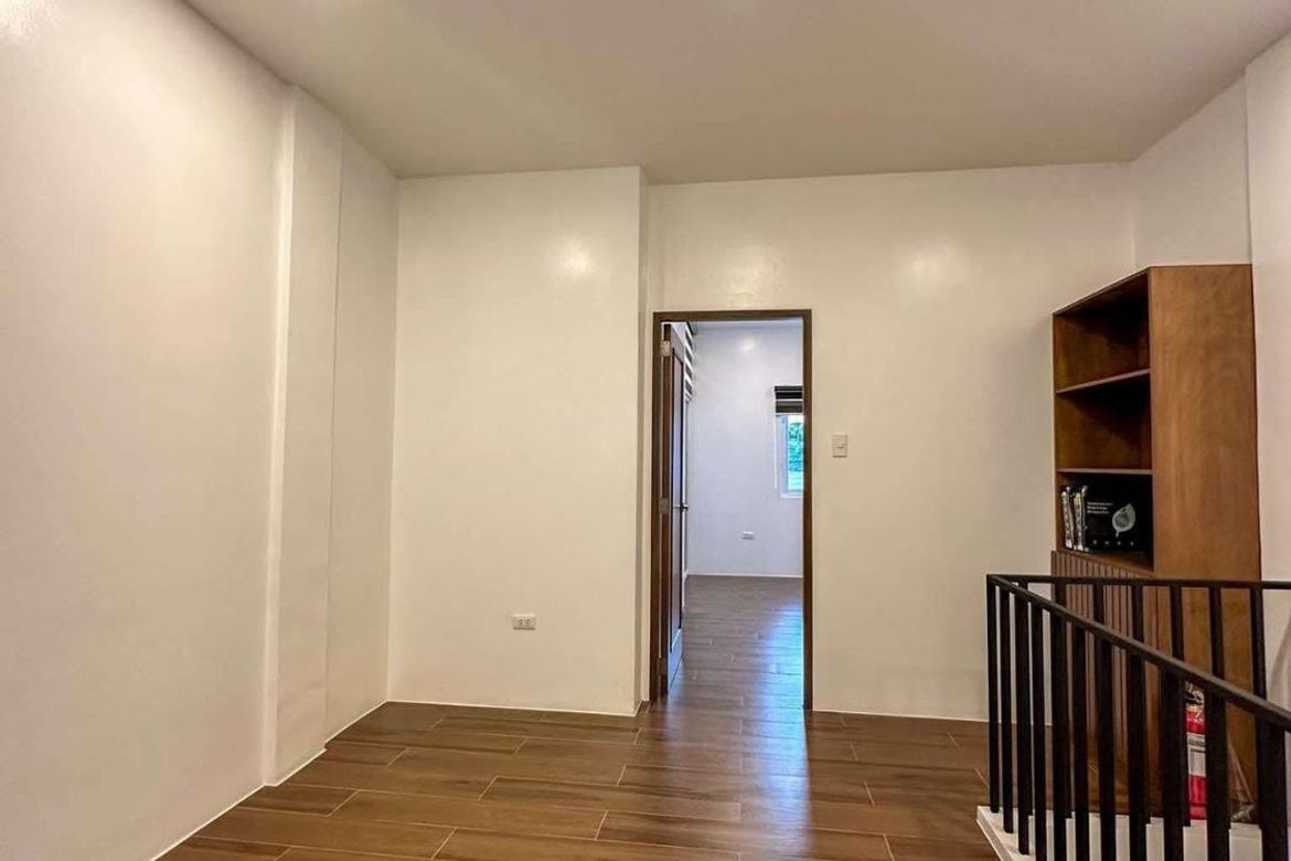 3 Bedroom Apartment for Rent in Malabanias, Angeles, Pampanga photo 8