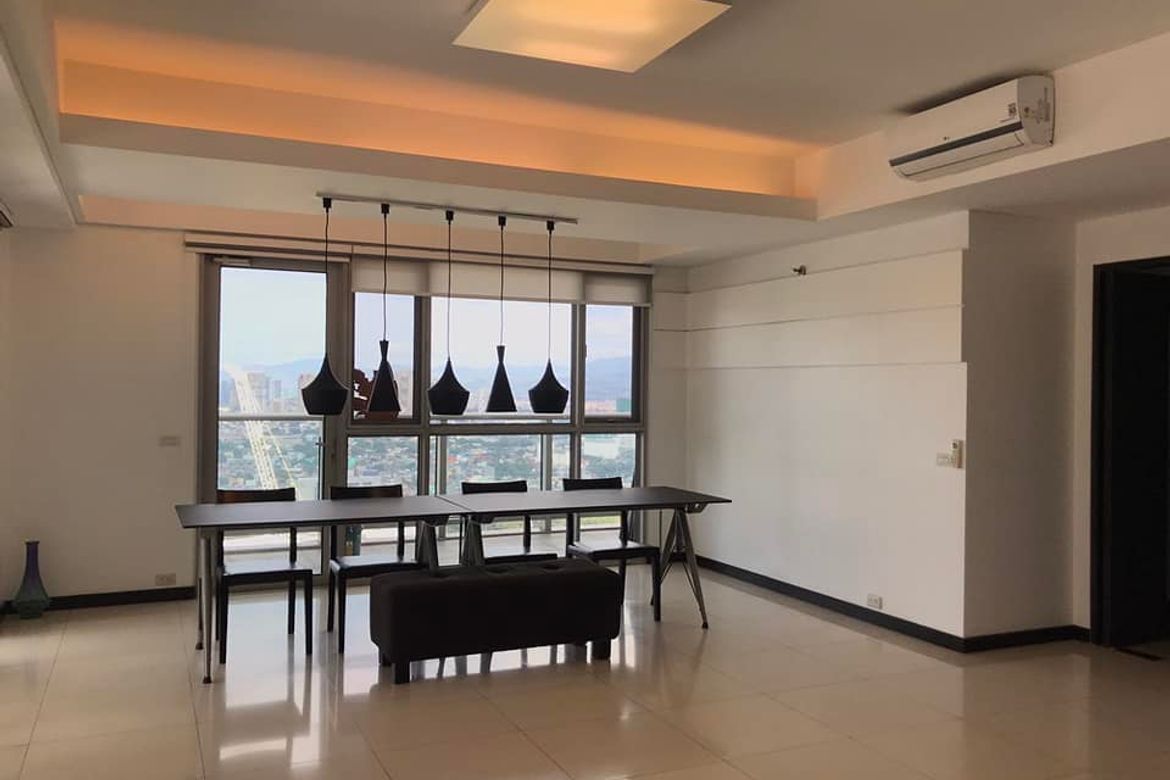3 Bedroom Apartment for Rent in One Serendra, BGC, Taguig, Metro Manila photo 3