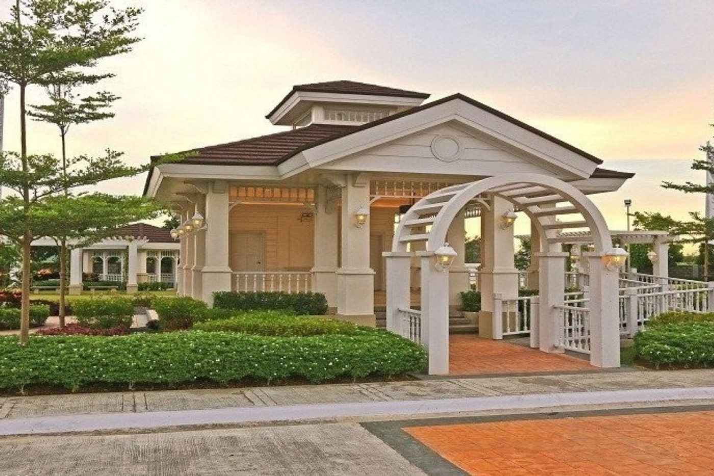 3-Bedroom Chopin House for Sale in Princeton Heights, Molino Boulevard, Bacoor, Cavite – photo 6