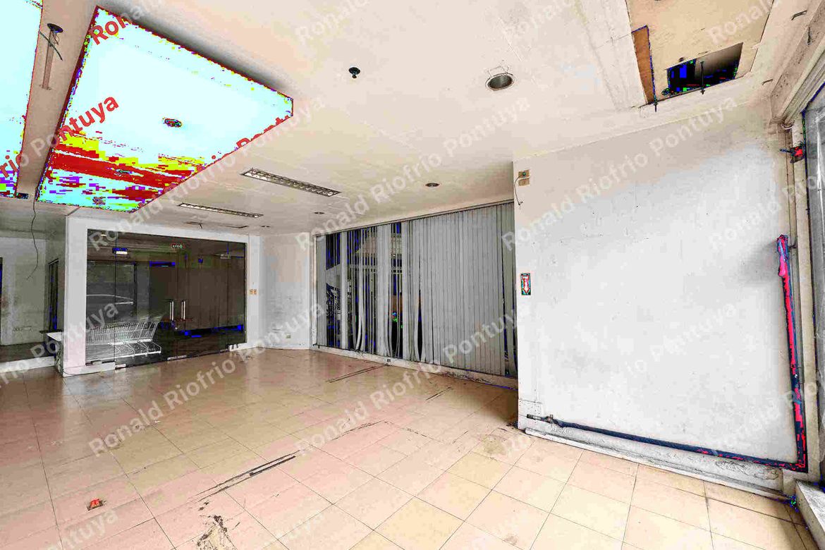 3 Bedroom Commercial for Rent in Malate, Manila, Metro Manila near LRT-1 Pedro Gil