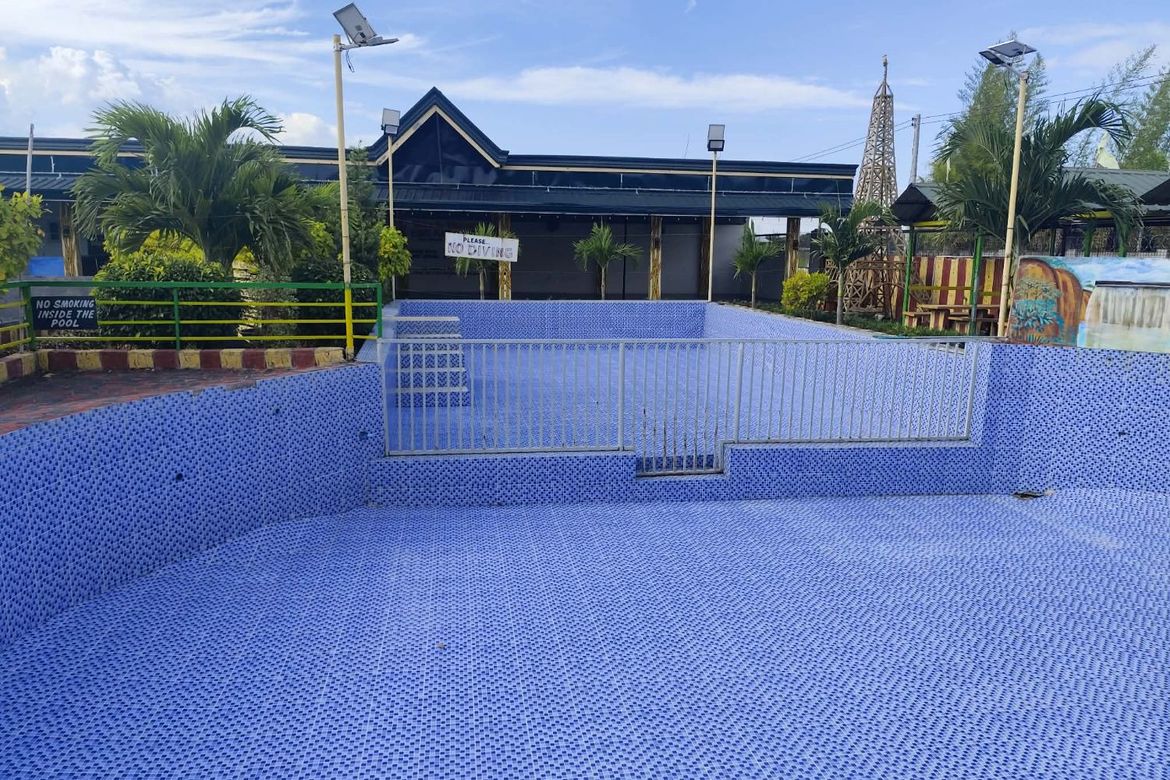 3 Bedroom Commercial for Sale in Culipat, Tarlac, Tarlac