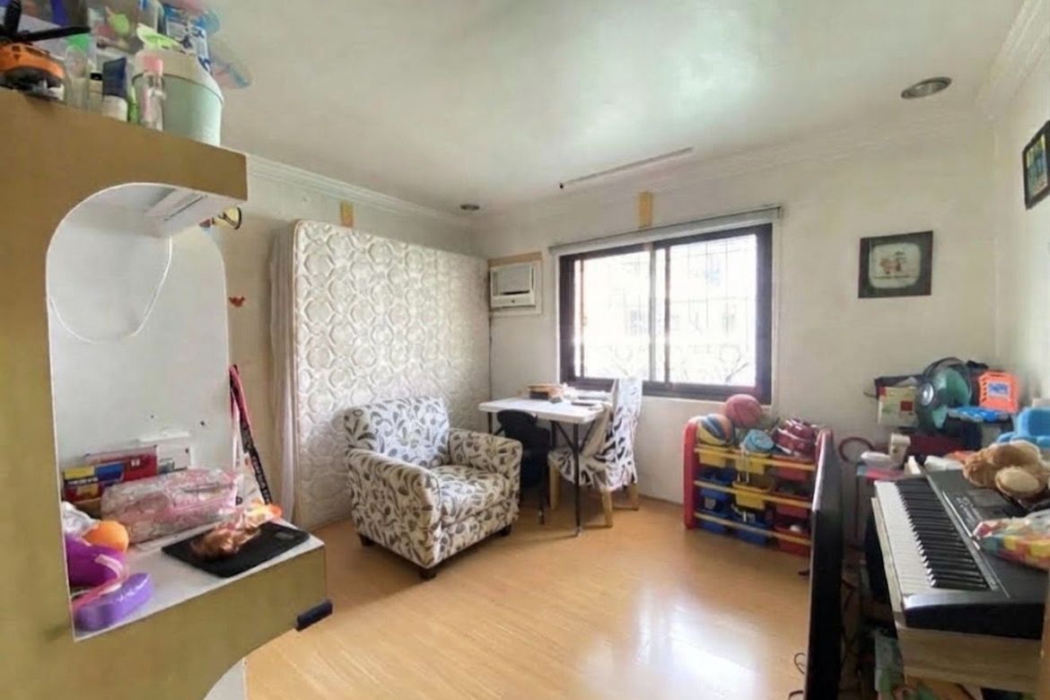 3 Bedroom Commercial for Sale in Tandang Sora, Quezon City, Metro Manila – photo 2