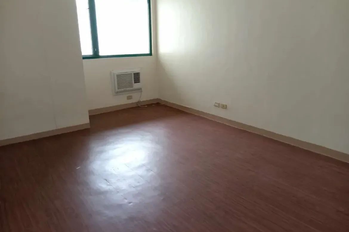 3 Bedroom Condo for Rent in Antel Seaview Towers, Barangay 76, Pasay, Metro Manila near LRT-1 Libertad photo 3