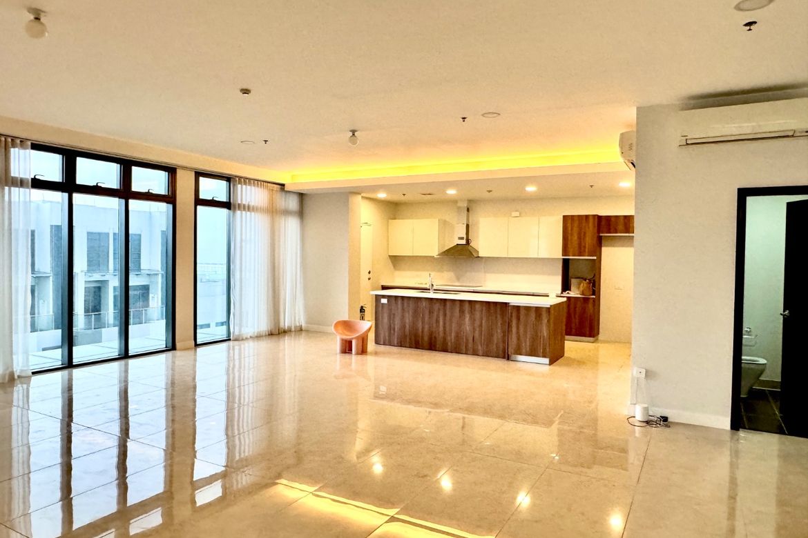 3 Bedroom Condo for Rent in Arbor Lanes, Western Bicutan, Taguig, Metro Manila photo 3