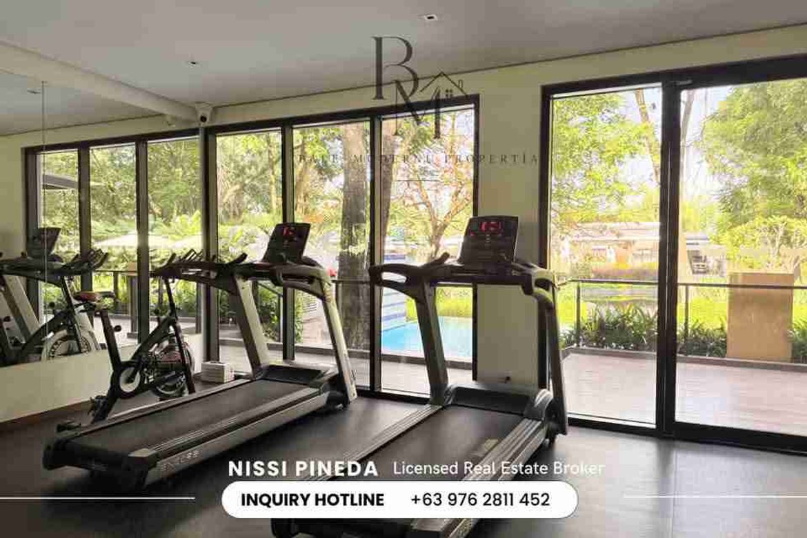 3 Bedroom Condo for Rent in Balibago, Angeles, Pampanga photo 4