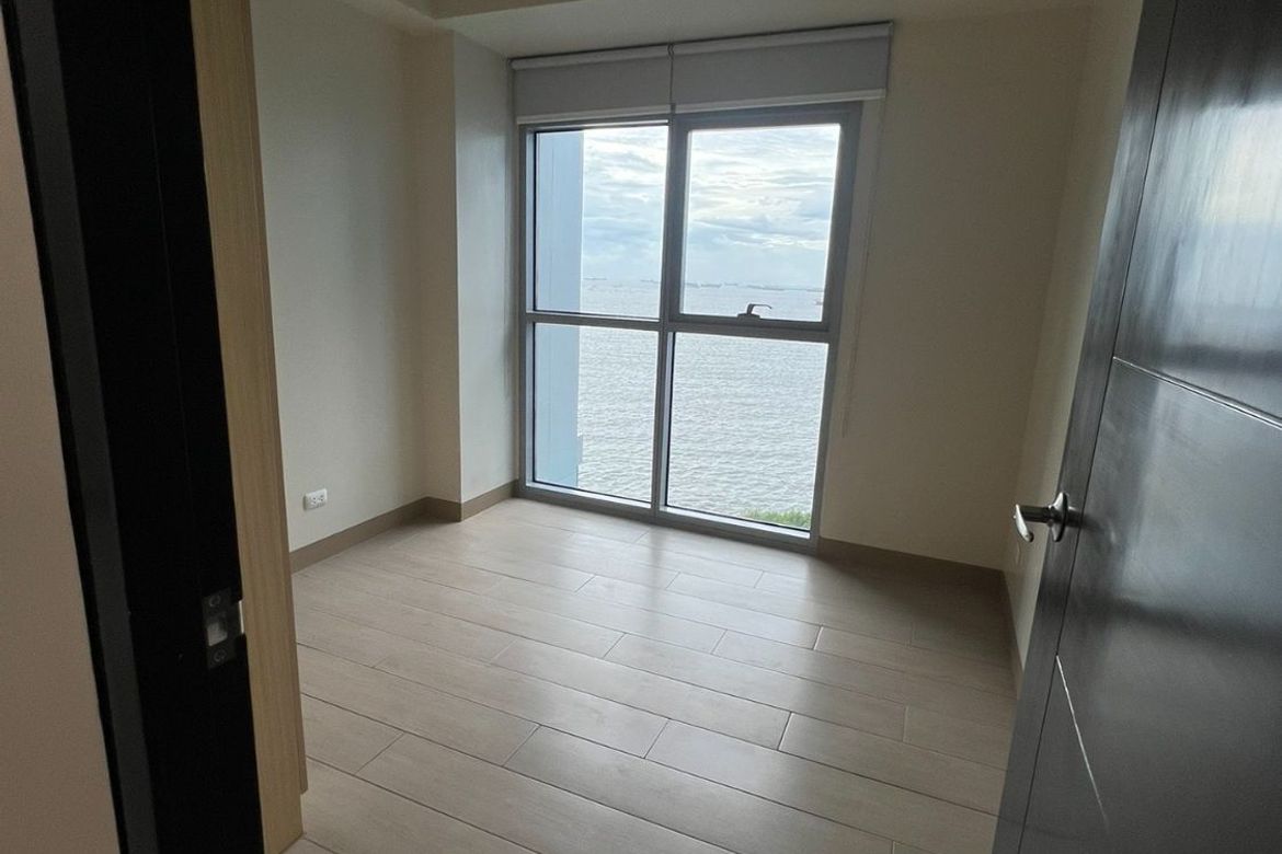 3 Bedroom Condo for Rent in Bayshore Residential Resort, Tambo, Parañaque, Metro Manila photo 4