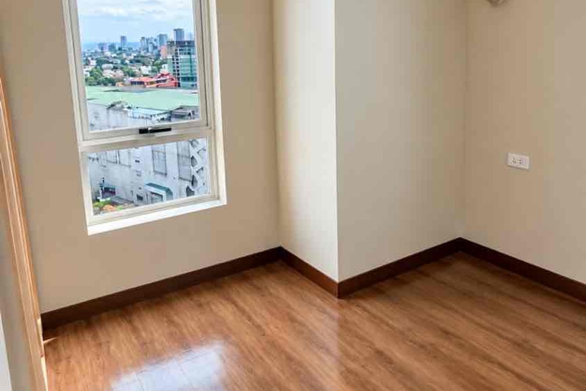 3 Bedroom Condo for Rent in Cameron Residences, Mariblo, Quezon City, Metro Manila photo 6