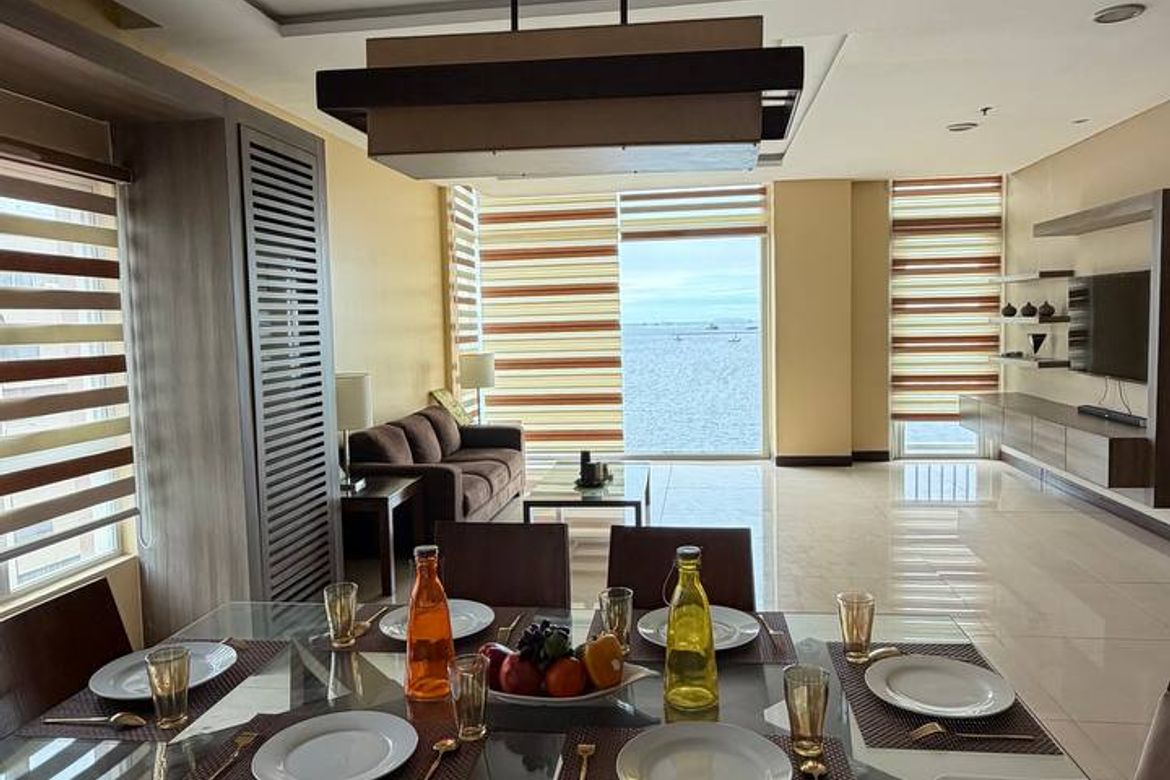 3 Bedroom Condo for Rent in Ermita, Manila, Metro Manila near LRT-1 Pedro Gil photo 2
