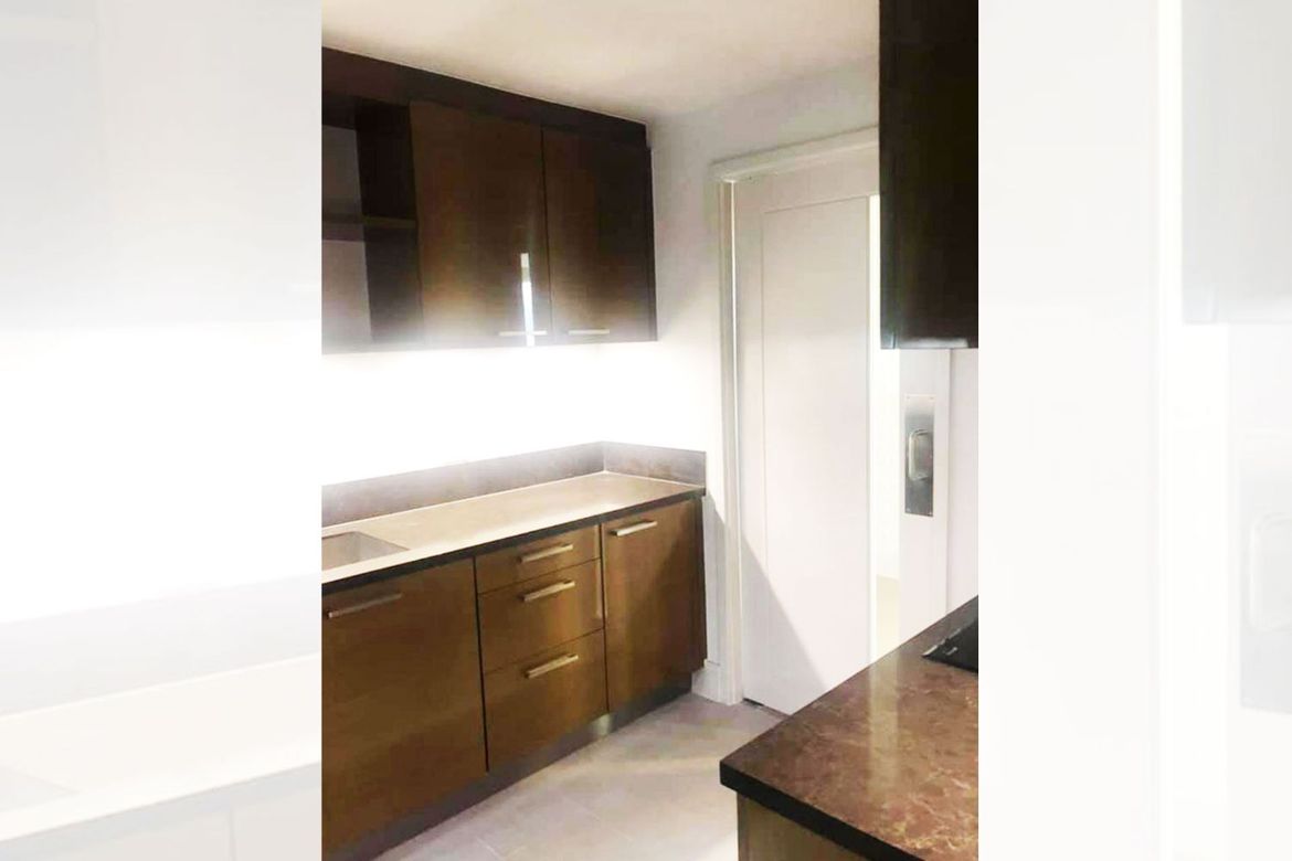 3 Bedroom Condo for Rent in Guadalupe Viejo, Makati, Metro Manila near MRT-3 Guadalupe photo 3