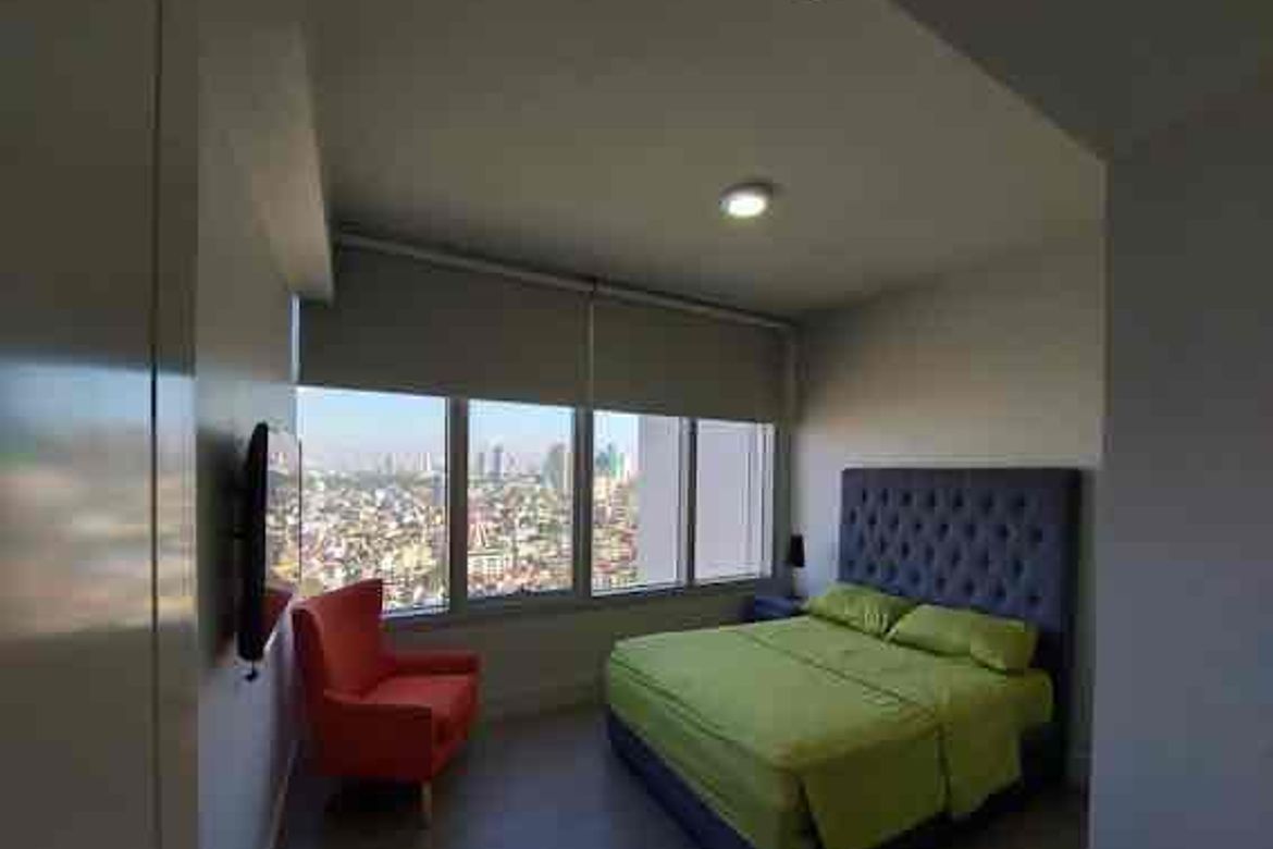 3 Bedroom Condo for Rent in Guadalupe Viejo, Makati, Metro Manila near MRT-3 Guadalupe
