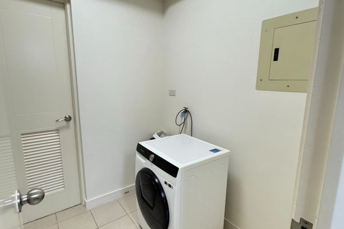 3 Bedroom Condo for Rent in Oak Harbor Residences, Don Bosco, Parañaque, Metro Manila photo 7