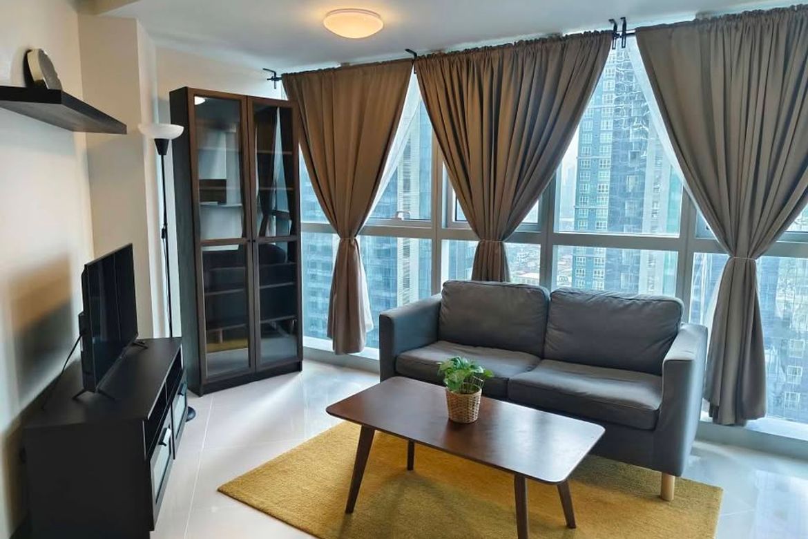 3 Bedroom Condo for Rent in One Mckinley Place, BGC, Taguig, Metro Manila photo 2