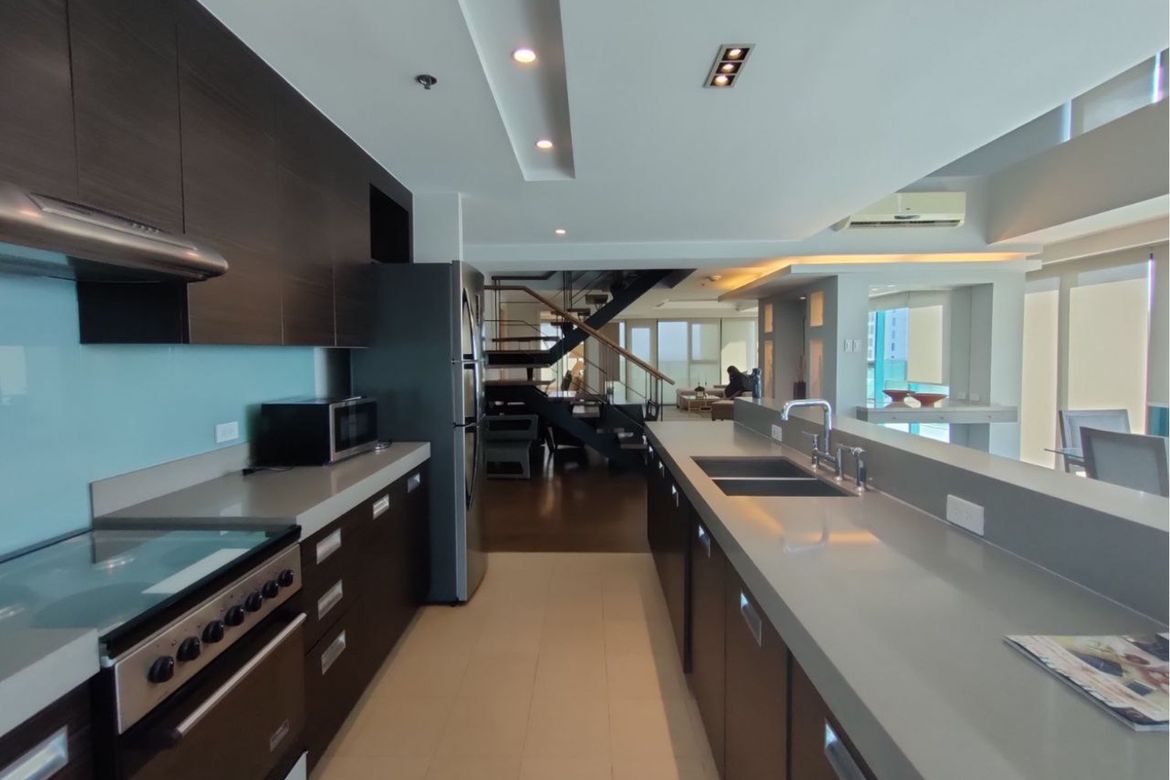 3 Bedroom Condo for Rent in Rockwell, Makati, Metro Manila near MRT-3 Buendia photo 5