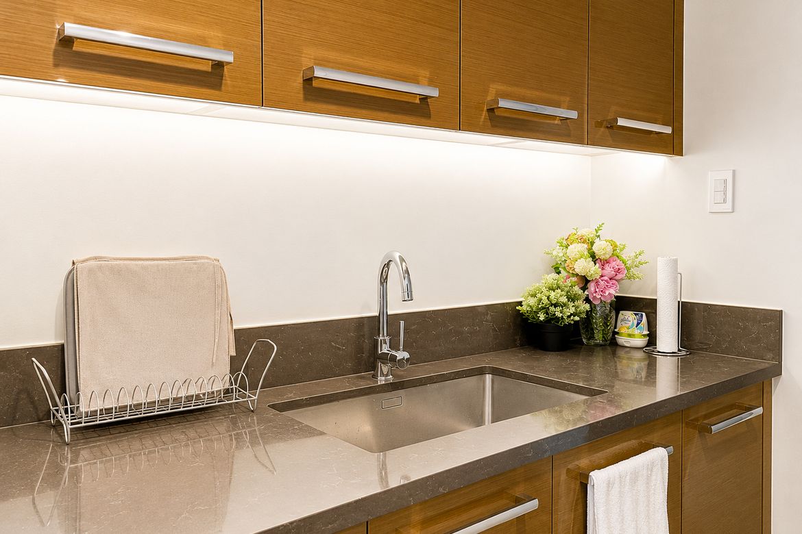 3 Bedroom Condo for Rent in Rockwell, Makati, Metro Manila near MRT-3 Buendia photo 7