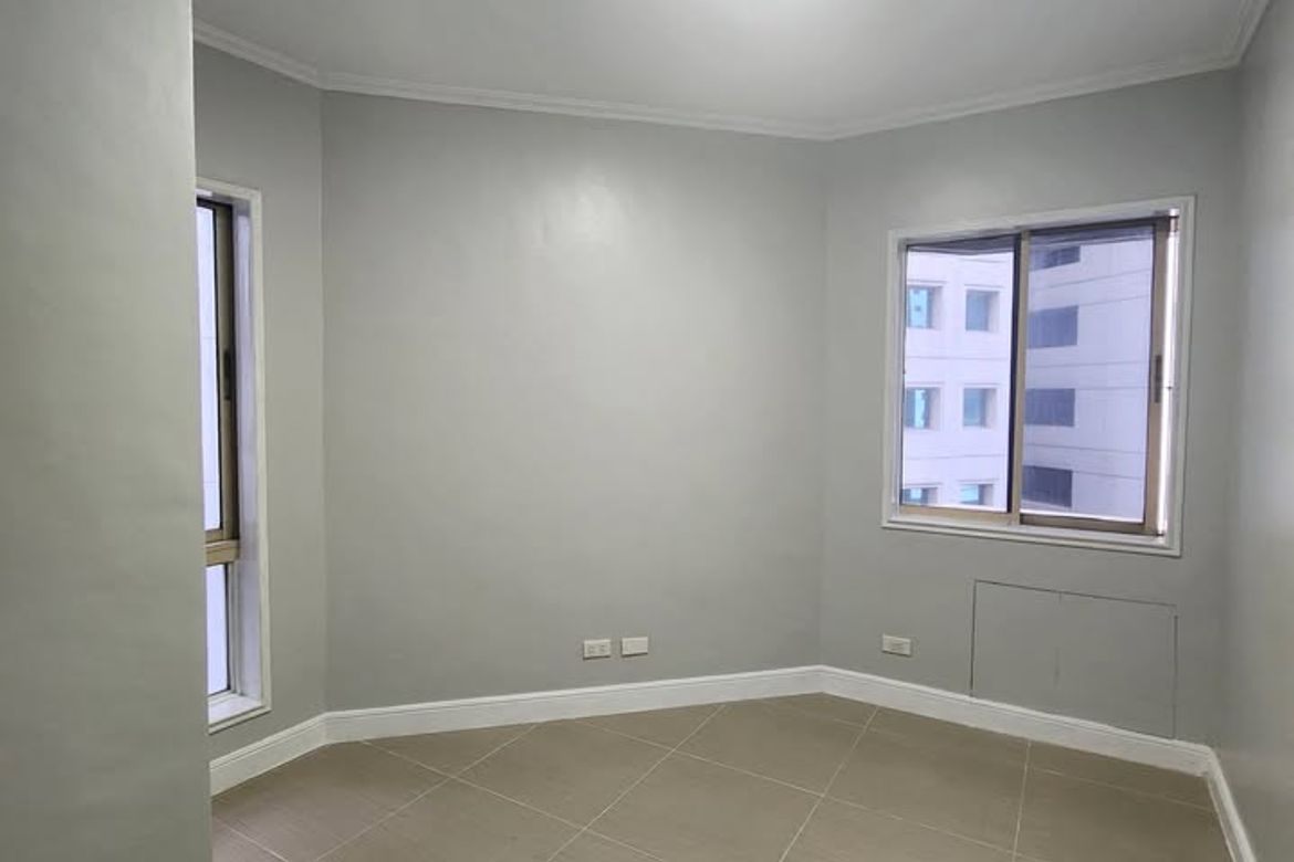 3 Bedroom Condo for Rent in San Antonio, Pasig, Metro Manila near MRT-3 Ortigas photo 6