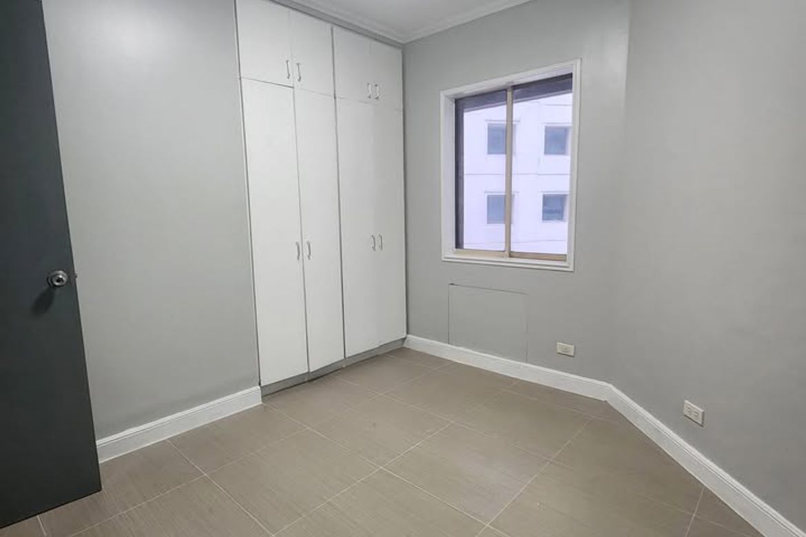 3 Bedroom Condo for Rent in San Antonio, Pasig, Metro Manila near MRT-3 Ortigas photo 7