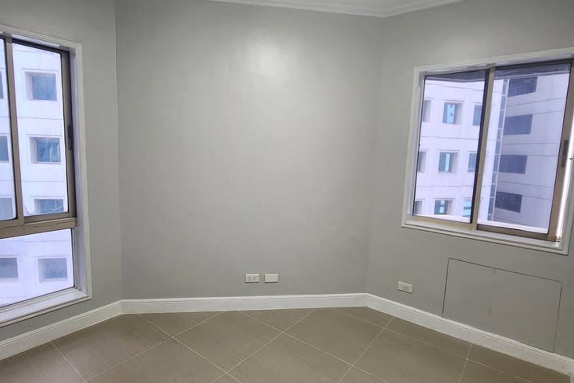 3 Bedroom Condo for Rent in San Antonio, Pasig, Metro Manila near MRT-3 Ortigas photo 8