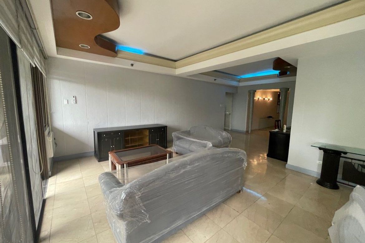 3 Bedroom Condo for Rent in San Antonio, Pasig, Metro Manila photo 4