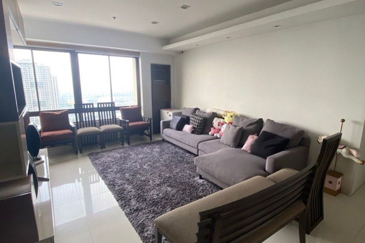 3 Bedroom Condo for Rent in San Nicolas, Pasig, Metro Manila