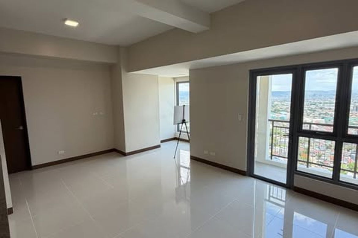 3 Bedroom Condo for Rent in San Nicolas, Pasig, Metro Manila
