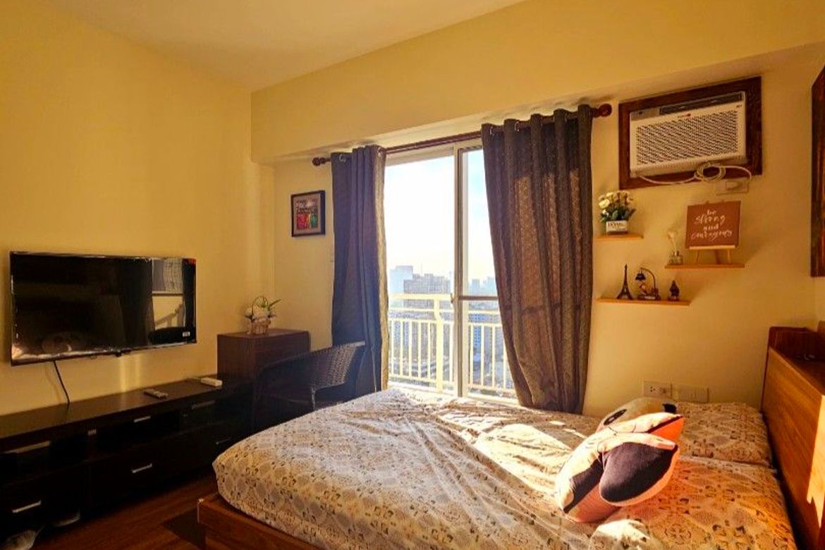 3 Bedroom Condo for Rent in Tagumpay, Quezon City, Metro Manila near LRT-2 Anonas