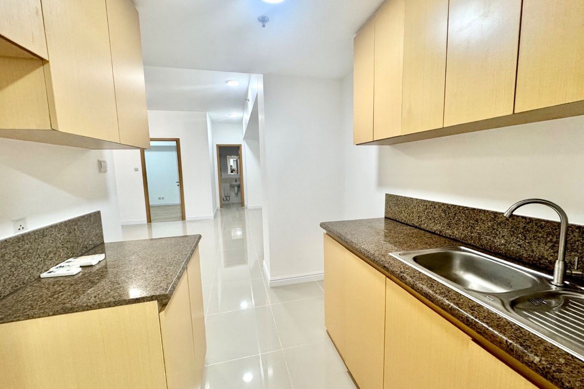 3 Bedroom Condo for Rent in The Trion Towers I, BGC, Taguig, Metro Manila photo 5