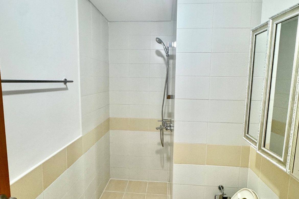 3 Bedroom Condo for Rent in The Trion Towers I, BGC, Taguig, Metro Manila photo 7