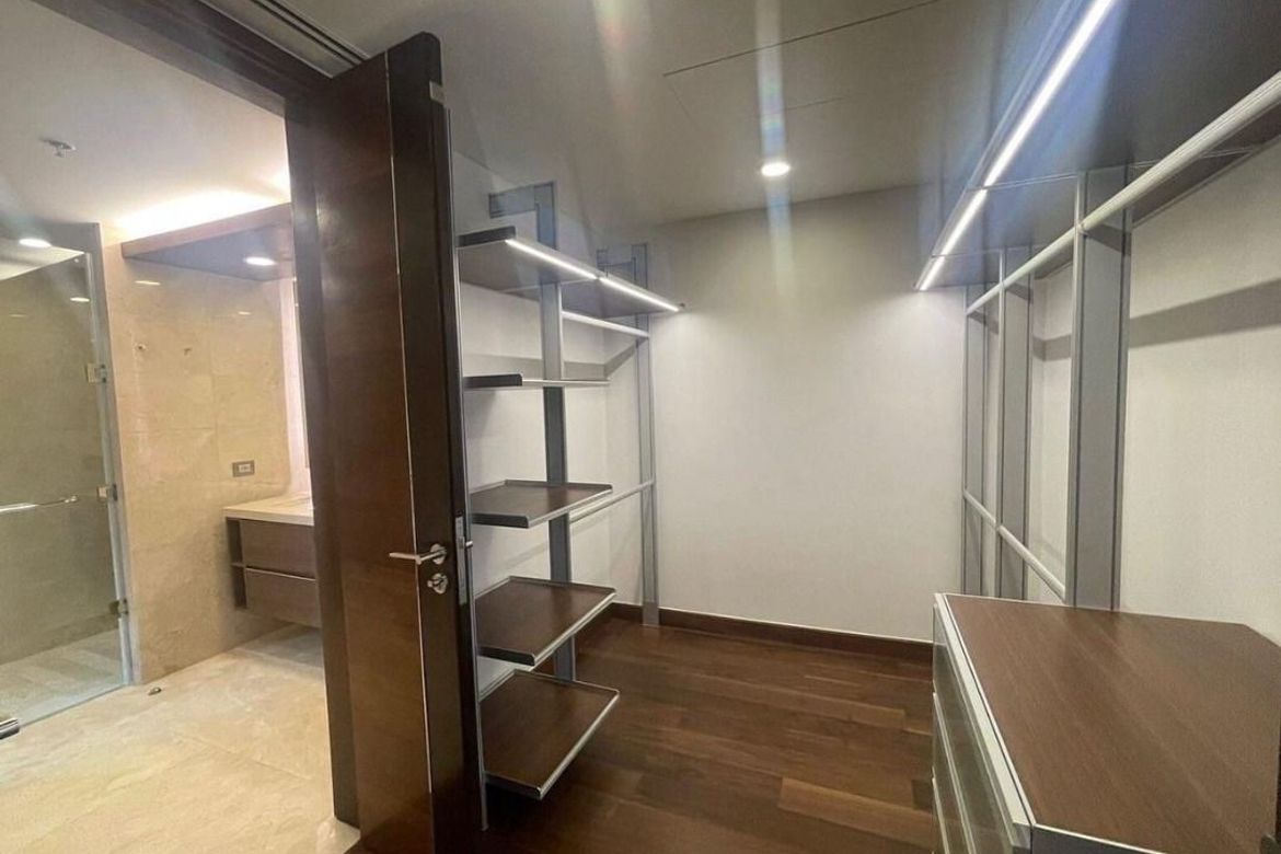 3 Bedroom Condo for Rent in Two Roxas Triangle, Urdaneta, Makati, Metro Manila near MRT-3 Buendia photo 4