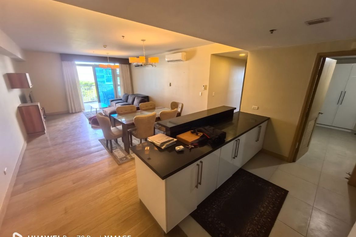 3 Bedroom Condo for Sale in 1016 Residences, Hippodromo, Cebu City, Cebu – photo 5