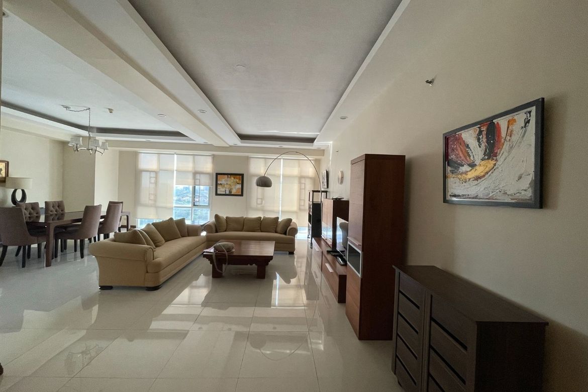 3 Bedroom Condo for Sale in Alabang, Muntinlupa, Metro Manila
