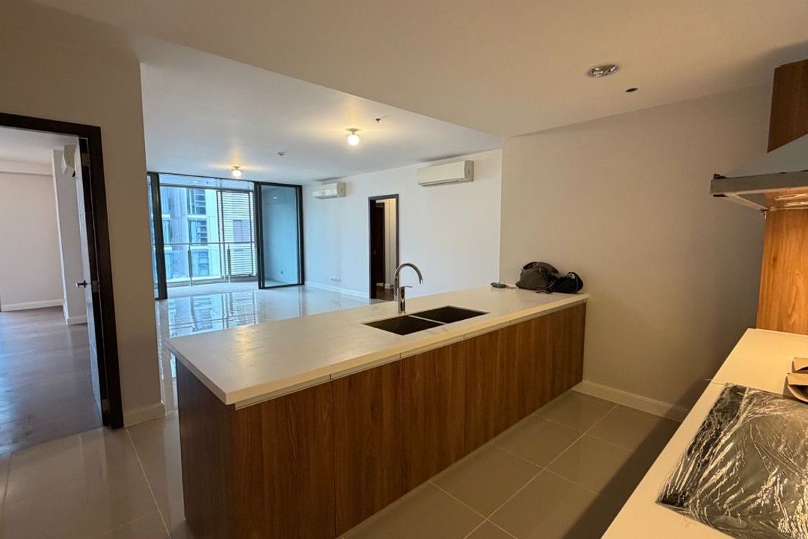 3 Bedroom Condo for Sale in Arbor Lanes, Western Bicutan, Taguig, Metro Manila
