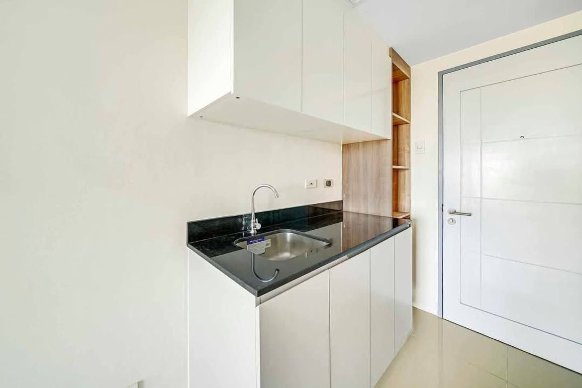 3 Bedroom Condo for Sale in Banilad, Mandaue, Cebu – photo 2