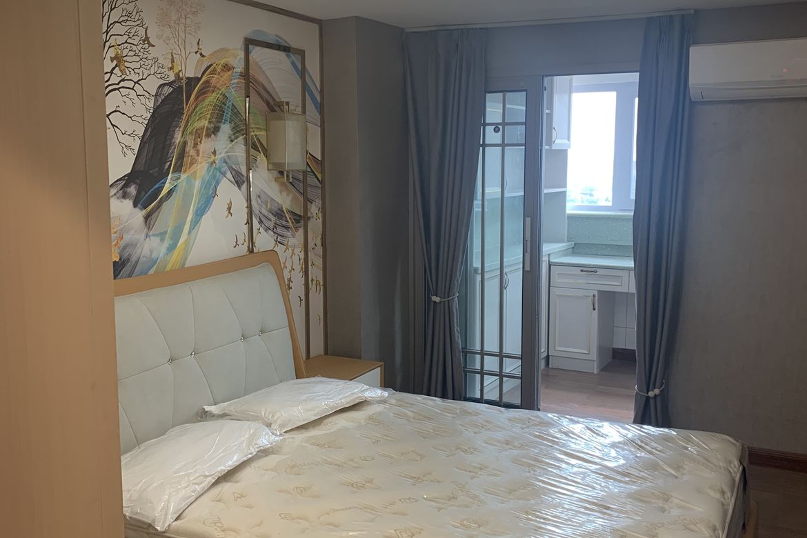 3 Bedroom Condo for Sale in Barangay 13, Pasay, Metro Manila near LRT-1 Gil Puyat