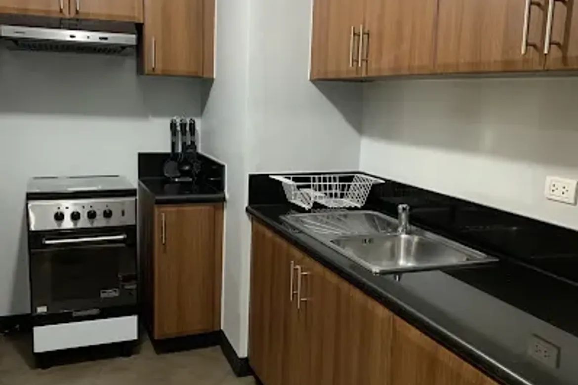 3 Bedroom Condo for Sale in Barangay 97, Pasay, Metro Manila near MRT-3 Taft Avenue – photo 2
