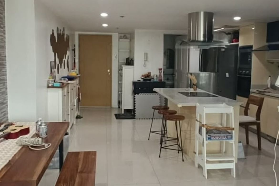 3 Bedroom Condo for Sale in Barangka Ilaya, Mandaluyong, Metro Manila near MRT-3 Boni – photo 5