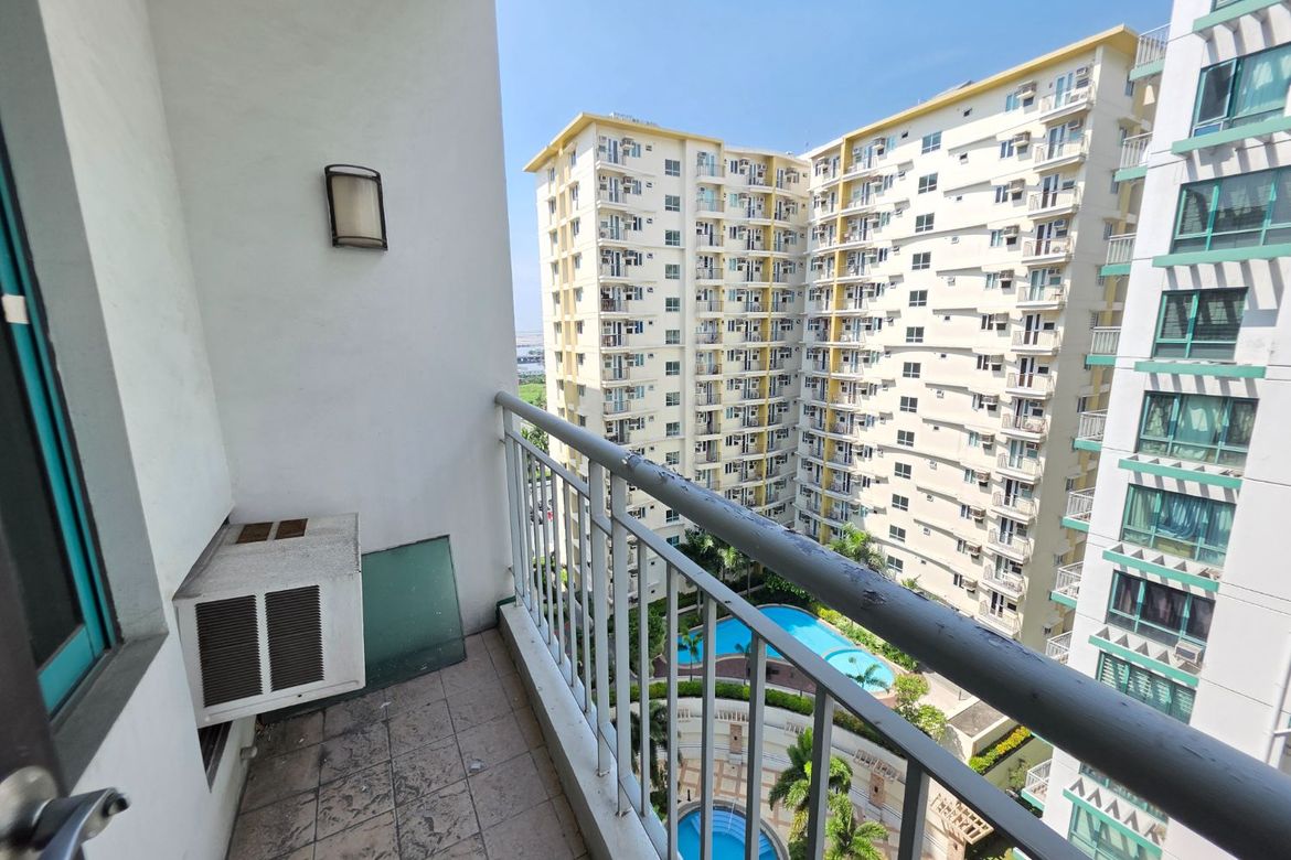 3 Bedroom Condo for Sale in Bay Garden Club and Residences, Barangay 76, Pasay, Metro Manila near LRT-1 Libertad – photo 3