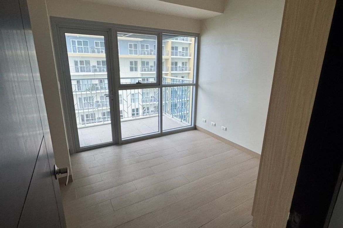 3 Bedroom Condo for Sale in Bayshore Residential Resort, Tambo, Parañaque, Metro Manila – photo 4