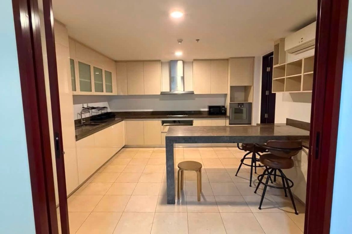 3 Bedroom Condo for Sale in BGC, Taguig – photo 5