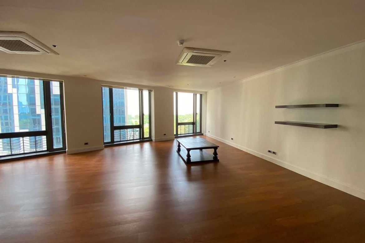 3 Bedroom Condo for Sale in BGC, Taguig – photo 3