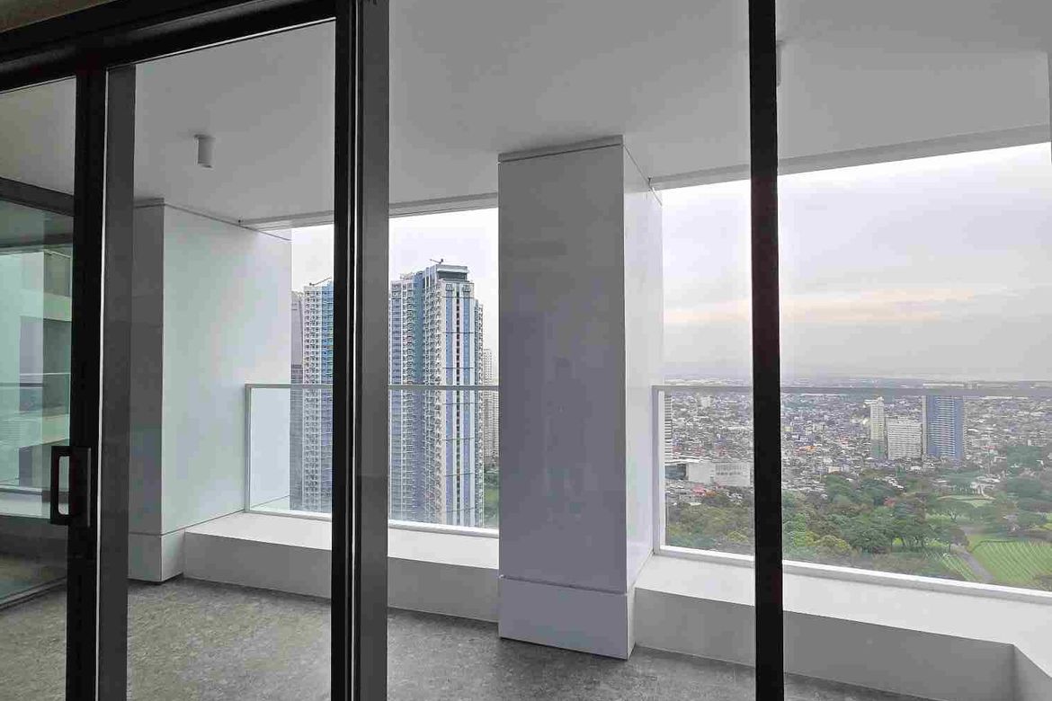 3 Bedroom Condo for Sale in BGC, Taguig – photo 16