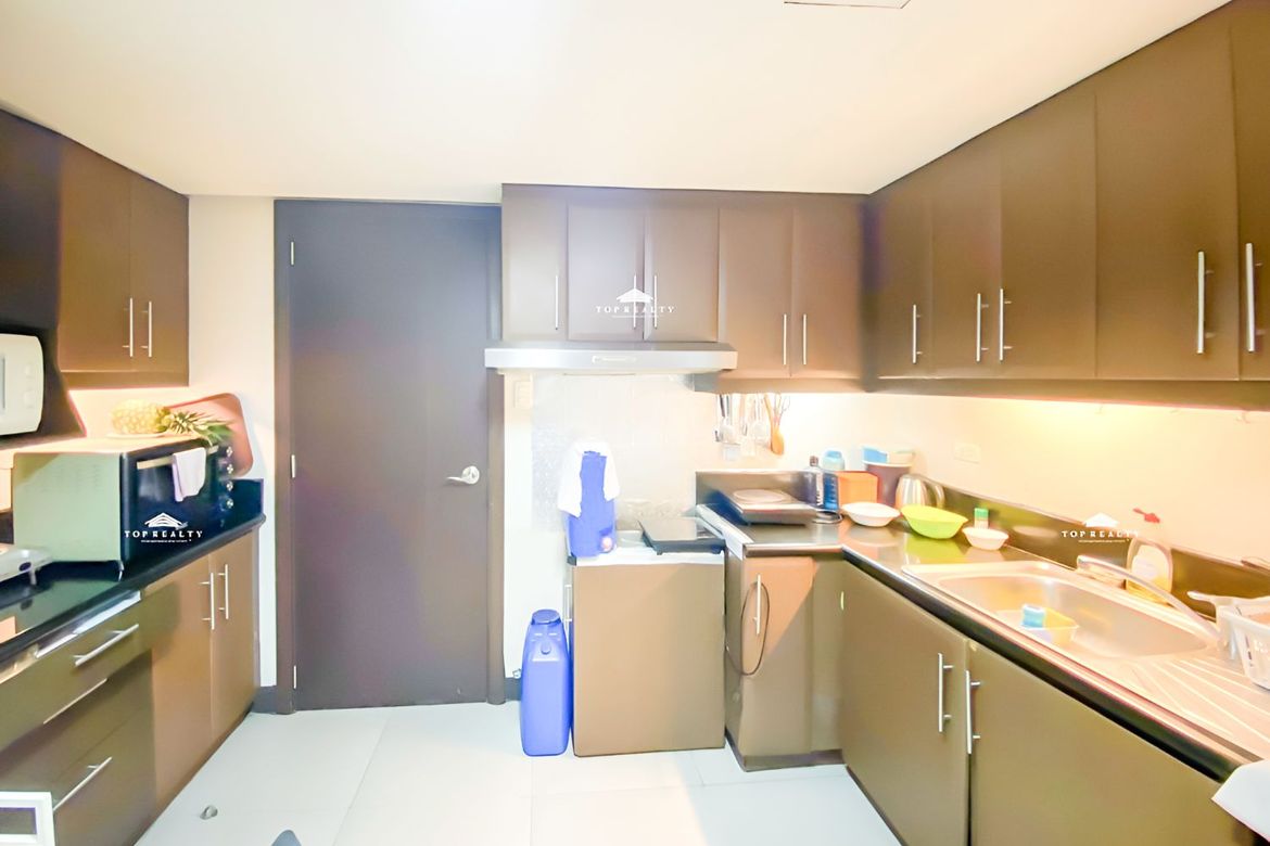 3 Bedroom Condo for Sale in BGC, Taguig – photo 11