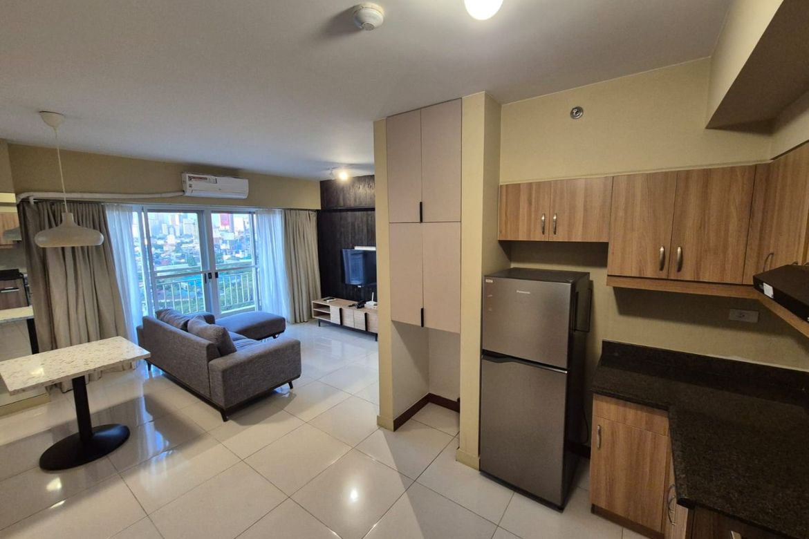 3 Bedroom Condo for Sale in Brio Tower, Guadalupe Viejo, Makati, Metro Manila near MRT-3 Guadalupe – photo 3