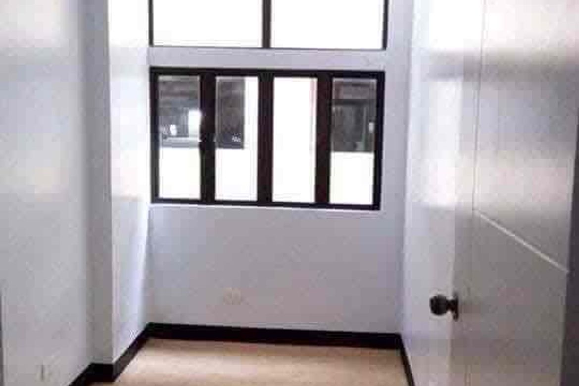 3 Bedroom Condo for Sale in Cambridge Village, San Andres, Cainta, Rizal – photo 6