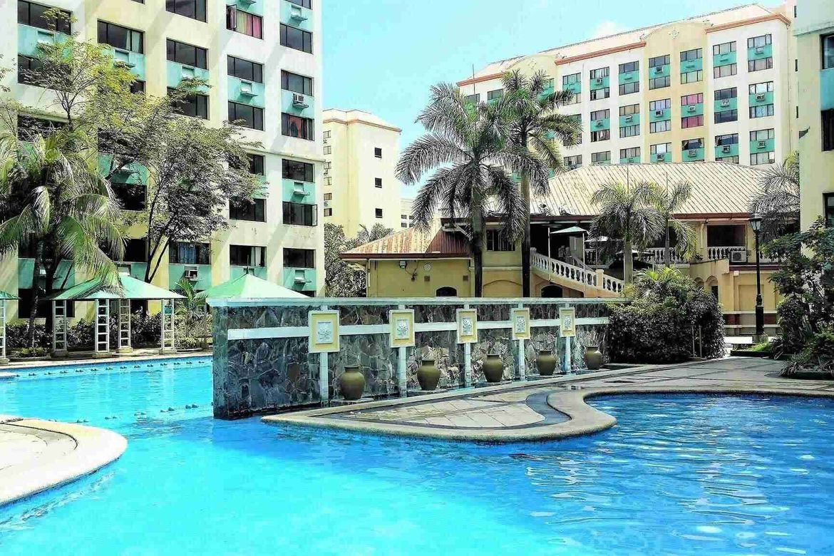 3 Bedroom Condo for Sale in Cambridge Village, San Andres, Cainta, Rizal – photo 5